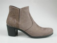 /album/galleria-foto-homepage1/a4988300-taupe-36-38-41-prezzo-euro-79-90-jpg/